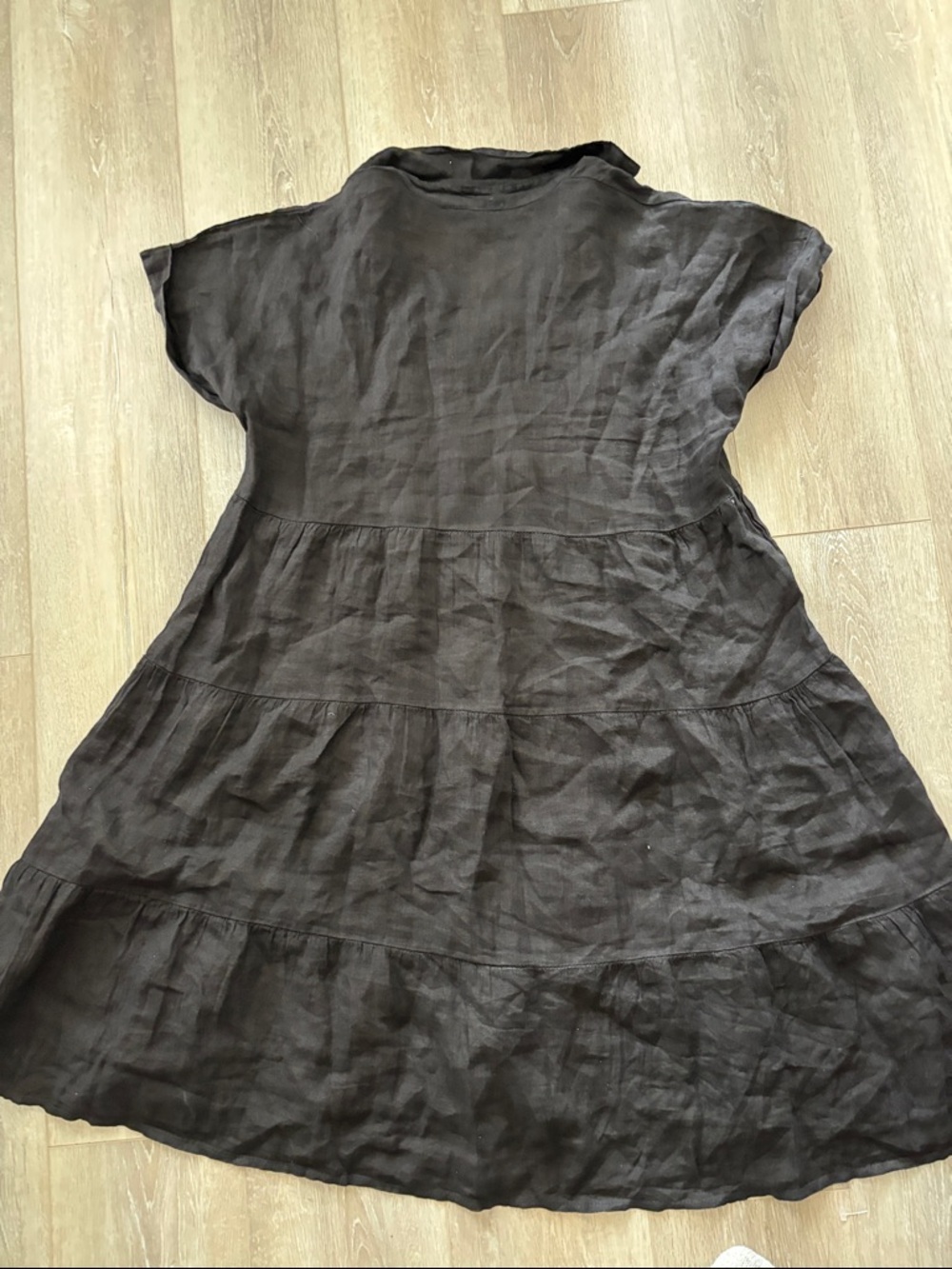 Classic Black V-Neck Tiered Midi Dress - Women's 100% Linen - Picture 6 of 6